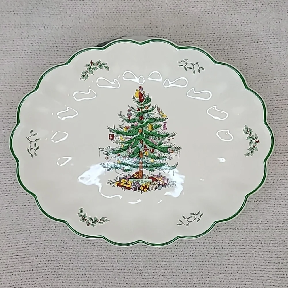 Spode Christmas Tree Mint Vintage Collectible Large Scallop/Fluted Oval Platter
